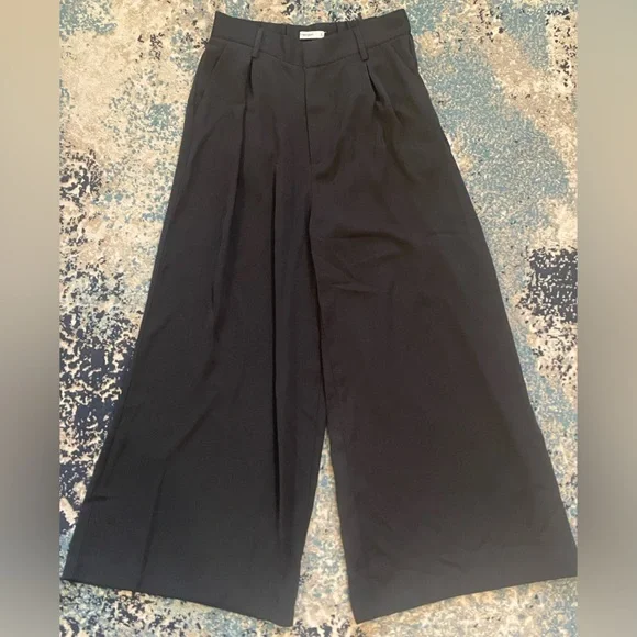 Tronjori Black Wide-Leg Women's Pants w/ Elastic Waist *Like New* Sz 6 - Picture 1 of 5